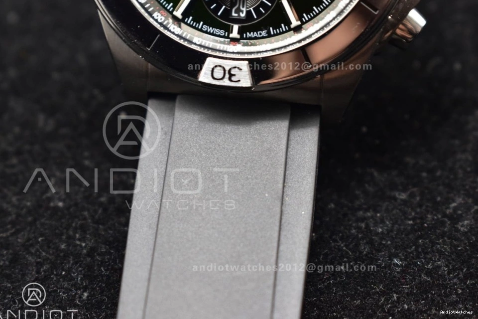 B01 A Chrono BLS Navitimer LE Version 1:1 SS Thermal L-Green Blk Best 430 43mm 0717